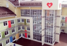 Детская поликлиника  и Женская консультация  Новоуренгойской городской больницы