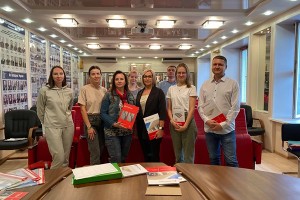 Проведение семинаров  и деловых  встреч  в Хабаровске и Владивостоке 